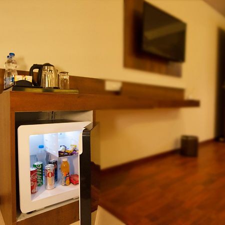 Golden Fortune Inn Hotel Bangalore Buitenkant foto