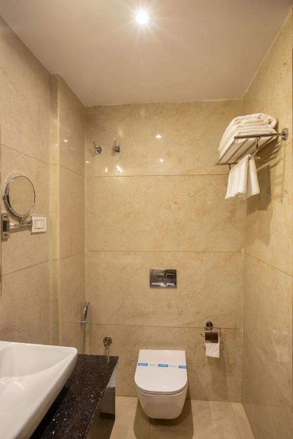 Golden Fortune Inn Hotel Bangalore Buitenkant foto